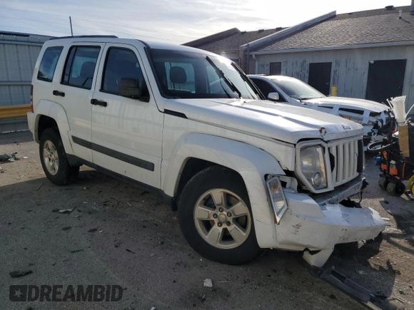 2011 Jeep Liberty Sport z VIN 1J4PN2GK8BW593944, wystawiony jako Copart lot #52571105 z przebiegiem Nie podano mil oraz Nie do naprawy • Non repairable. Historia ofert i sprzedaży dostępna na DreamBid. Obrazek 4.