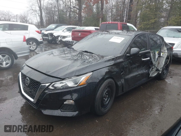 2020 Nissan Altima 2.5 S with VIN 1N4BL4BVXLC261855, listed as a IAAI auction lot 41490344 with 49,871 mi miles. Bid and sale history available at carsss.com. Image 2.