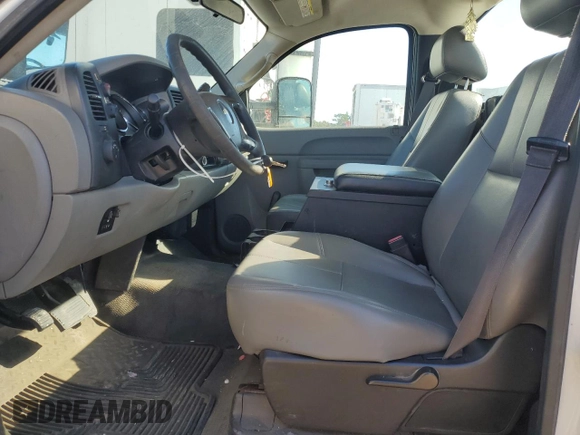 2013 Chevrolet Silverado 3500HD Work Truck with VIN 1GB3CZCG1DF226704, listed as a Copart auction lot 88158515 with 219,899 mi miles and Clean Title. Bid and sale history available at DreamBid. Image 7.