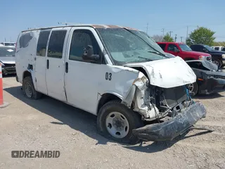 2007 Chevrolet Express Cargo z VIN 1GCHG35U071224028, wystawiony jako IAAI lot #41833016 z przebiegiem 286 885 mil mil oraz . Historia ofert i sprzedaży dostępna na DreamBid. Obrazek 1.