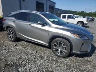 2019 Lexus RX 350 z VIN 2T2ZZMCA0KC137257, wystawiony jako Copart lot #52742745 z przebiegiem 108 866 mil mil oraz Szkoda całkowita • Salvage title. Historia ofert i sprzedaży dostępna na DreamBid. Obrazek 4.