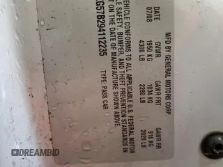 2009 Pontiac G6 1SA z VIN 1G2ZG57B294112235, wystawiony jako Copart lot #86734174 z przebiegiem 111 612 mil mil oraz Nie do naprawy. Historia ofert i sprzedaży dostępna na DreamBid. Obrazek 13.
