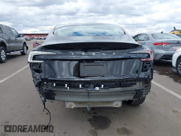 2024 Tesla Model 3 with VIN 5YJ3E1EA1RF831561, listed as a IAAI auction lot 41789046 with 13,603 mi miles. Bid and sale history available at carsss.com. Image 17.