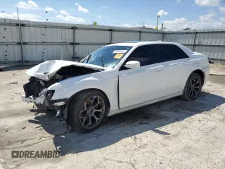 2015 Chrysler 300 S with VIN 2C3CCABG9FH780576, listed as a Copart auction lot 55563385 with 150,576 mi miles and Non repairable. Bid and sale history available at DreamBid. Image 1.