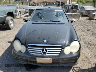 2003 Mercedes-Benz C 230 Kompressor with VIN WDBRN40J23A460301, listed as a Copart auction lot 53648495 with 133,887 mi miles and Salvage title. Bid and sale history available at DreamBid. Image 5.
