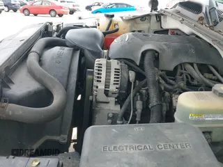 2002 Chevrolet Silverado 1500 LS с VIN 2GCEC19V221175116, выставлен на аукционе IAAI как лот 42417242 с пробегом 257 906 миль миль и . История ставок и продаж доступна на DreamBid. Изображение 12.