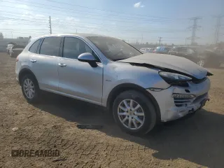 2013 Porsche Cayenne Diesel z VIN WP1AF2A21DLA22980, wystawiony jako Copart lot #56682965 z przebiegiem 265 633 mil mil oraz Szkoda całkowita • Salvage title. Historia ofert i sprzedaży dostępna na DreamBid. Obrazek 4.