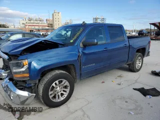 2017 Chevrolet Silverado 1500 LT with VIN 3GCPCRECXHG387838, listed as a Copart auction lot 41439285 with 156,046 mi miles and Salvage Title. Bid and sale history available at carsss.com. Image 1.