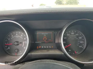 2018 Ford Mustang EcoBoost Premium с VIN 1FATP8UH4J5135323, выставлен на аукционе Copart как лот 59313545 с пробегом 72 443 миль миль и Списание • Salvage title. История ставок и продаж доступна на DreamBid. Изображение 9.