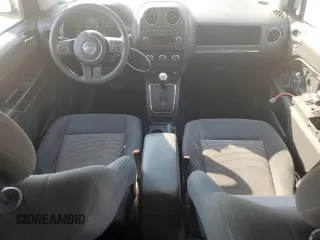 2011 Jeep Compass with VIN 1J4NT1FA3BD240927, listed as a Copart auction lot 69377574 with 71,061 mi miles and Salvage Title. Bid and sale history available at carsss.com. Image 8.