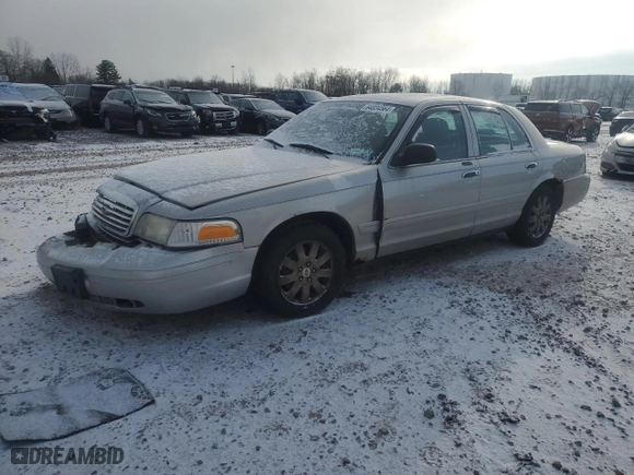2006 Ford Crown Victoria LX with VIN 2FAFP74W56X134371, listed as a Copart auction lot 84034564 with 0 mi miles and Salvage Title. Bid and sale history available at carsss.com. Image 1.