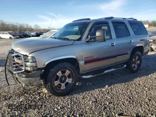 2001 Chevrolet Tahoe LT with VIN 1GNEC13T01R193506, listed as a Copart auction lot 48208405 with 300,598 mi miles and Salvage Title. Bid and sale history available at carsss.com. Image 1.