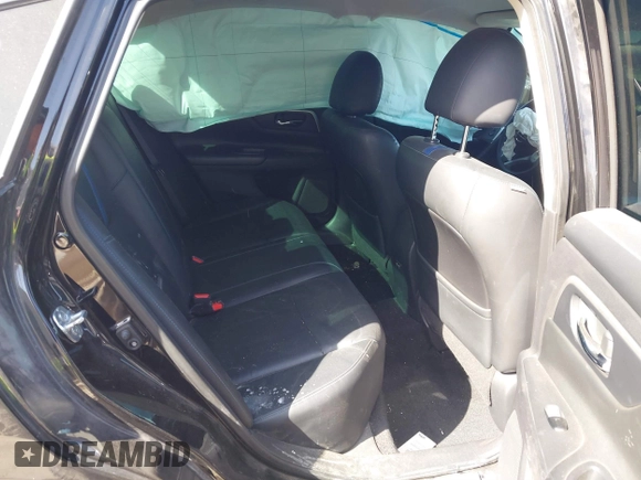 2018 Nissan Altima 2.5 SR with VIN 1N4AL3AP4JC284490, listed as a IAAI auction lot 41795563 with 112,936 mi miles. Bid and sale history available at carsss.com. Image 8.