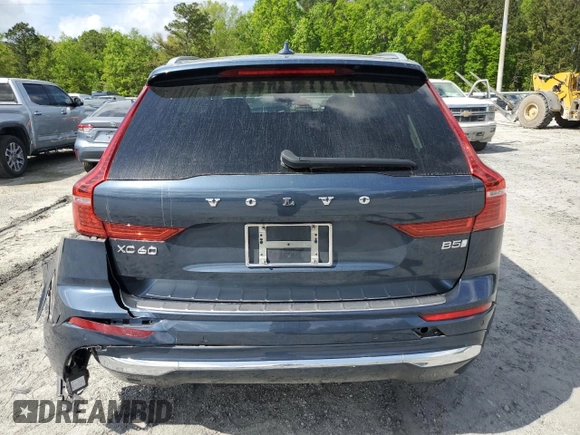 2023 Volvo XC60 Plus Bright Theme с VIN YV4L12DN5P1212759, выставлен на аукционе Copart как лот 51783925 с пробегом 17 771 миль миль и Списание • Salvage title. История ставок и продаж доступна на DreamBid. Изображение 6.