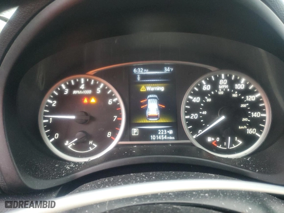 2018 Nissan Sentra SV with VIN 3N1AB7AP0JL645435, listed as a Copart auction lot 45015045 with 101,454 mi miles and Salvage Title. Bid and sale history available at carsss.com. Image 9.