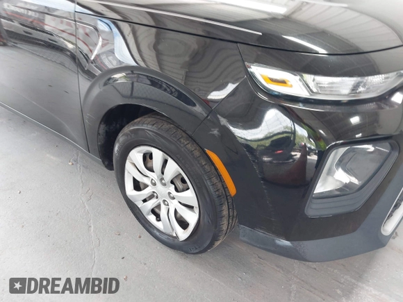 2020 Kia Soul S with VIN KNDJ23AU5L7119840, listed as a IAAI auction lot 42139898 with 63,549 mi miles and . Bid and sale history available at DreamBid. Image 17.