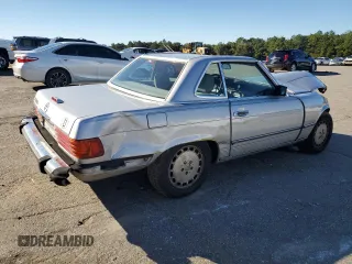 1989 Mercedes-Benz 560 560SL with VIN WDBBA48D5KA101275, listed as a Copart auction lot 81717264 with 169,645 mi miles and Salvage Title. Bid and sale history available at carsss.com. Image 3.