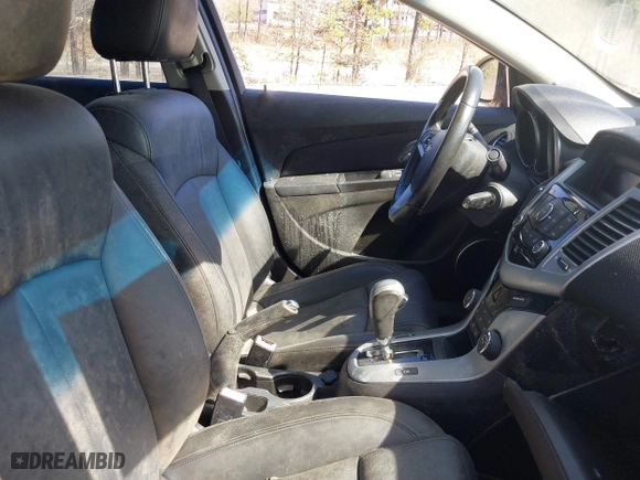 2011 Chevrolet Cruze LT w/2LT with VIN 1G1PG5S99B7182058, listed as a IAAI auction lot 41827167 with 174,092 mi miles. Bid and sale history available at carsss.com. Image 5.