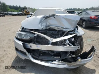 2018 BMW 3 Series 330i xDrive with VIN WBA8D9G55JNU71141, listed as a Copart auction lot 58625265 with 41,648 mi miles and Non repairable. Bid and sale history available at DreamBid. Image 5.