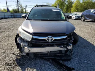 2016 Toyota Highlander LE z VIN 5TDBKRFH0GS312766, wystawiony jako Copart lot #54972915 z przebiegiem 86 922 mil mil oraz Szkoda całkowita • Salvage title. Historia ofert i sprzedaży dostępna na DreamBid. Obrazek 5.