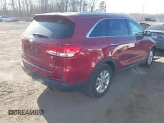 2018 Kia Sorento LX V6 with VIN 5XYPGDA53JG425123, listed as a IAAI auction lot 41639091 with 171,736 mi miles. Bid and sale history available at carsss.com. Image 4.