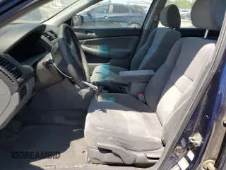 2005 Honda Accord LX with VIN 1HGCM56445A035216, listed as a Copart auction lot 60009075 with 209,084 mi miles and Clean title. Bid and sale history available at DreamBid. Image 7.