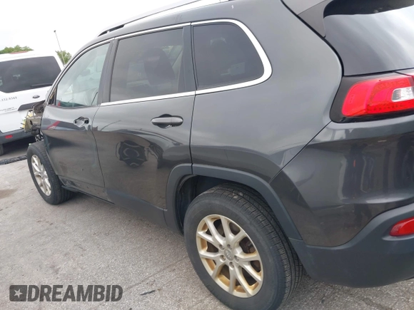 2015 Jeep Cherokee Latitude z VIN 1C4PJMCS1FW512422, wystawiony jako IAAI lot #42365358 z przebiegiem 139 521 mil mil oraz . Historia ofert i sprzedaży dostępna na DreamBid. Obrazek 15.