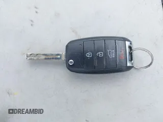 2014 Kia Sorento LX z VIN 5XYKT4A65EG480841, wystawiony jako IAAI lot #41940179 z przebiegiem 164 149 mil mil oraz . Historia ofert i sprzedaży dostępna na DreamBid. Obrazek 11.