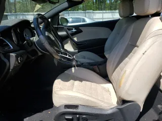 2016 Buick Cascada Premium с VIN W04WT3N58GG037011, выставлен на аукционе Copart как лот 52629625 с пробегом 78 576 миль миль и Списание • Salvage title. История ставок и продаж доступна на DreamBid. Изображение 7.