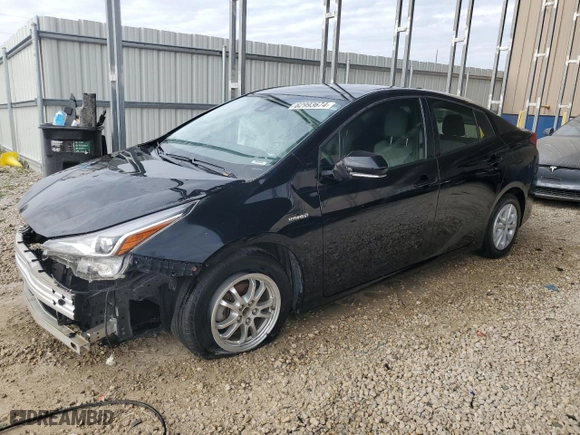 2019 Toyota Prius L Eco with VIN JTDKARFU8K3084588, listed as a Copart auction lot 62993674 with 173,721 mi miles and Salvage Title. Bid and sale history available at carsss.com. Image 1.