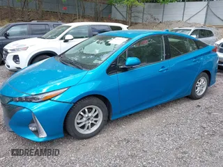 2017 Toyota Prius Plus z VIN JTDKARFP5H3006370, wystawiony jako IAAI lot #42247423 z przebiegiem 116 412 mil mil oraz . Historia ofert i sprzedaży dostępna na DreamBid. Obrazek 2.
