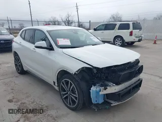 2023 BMW X2 sDrive28i with VIN WBXYH9C04P5V72846, listed as a IAAI auction lot 41479964 with 29,644 mi miles. Bid and sale history available at carsss.com. Image 1.