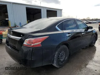 2015 Nissan Altima SV with VIN 1N4AL3AP4FC152224, listed as a Copart auction lot 41979295 with 232,781 mi miles and Clean Title. Bid and sale history available at DreamBid. Image 3.