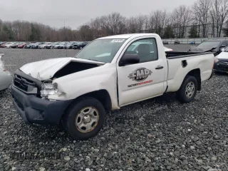 2014 Toyota Tacoma with VIN 5TFNX4CN9EX033710, listed as a Copart auction lot 52618205 with 234,471 mi miles and Clean Title. Bid and sale history available at DreamBid. Image 1.