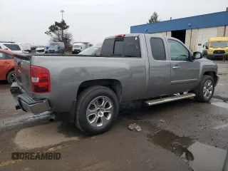 2007 Chevrolet Silverado 1500 LTZ with VIN 2GCEC19J371728652, listed as a Copart auction lot 86056624 with 366,856 mi miles and Clean Title. Bid and sale history available at carsss.com. Image 3.