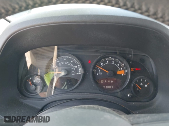 2016 Jeep Patriot Latitude with VIN 1C4NJRFB4GD809651, listed as a IAAI auction lot 42510212 with 47,887 mi miles and . Bid and sale history available at DreamBid. Image 7.