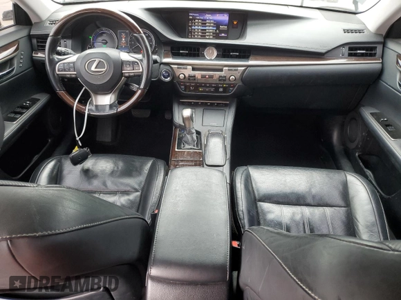 2018 Lexus ES 300h with VIN JTHBW1GGXJ2170399, listed as a Copart auction lot 41581915 with 108,449 mi miles and Salvage title. Bid and sale history available at DreamBid. Image 8.