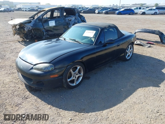 2001 Mazda MX-5 Miata z VIN JM1NB353X10201894, wystawiony jako IAAI lot #42489270 z przebiegiem 207 490 mil mil oraz . Historia ofert i sprzedaży dostępna na DreamBid. Obrazek 18.