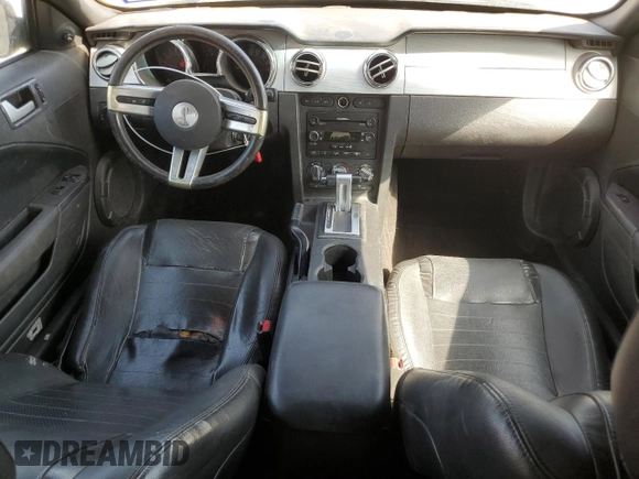 2005 Ford Mustang GT Deluxe with VIN 1ZVHT85H455247309, listed as a Copart auction lot 46153465 with 138,258 mi miles and Salvage Title. Bid and sale history available at DreamBid. Image 8.