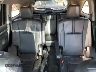 2019 Toyota Highlander SE with VIN 5TDJZRFH4KS594586, listed as a Copart auction lot 54616435 with 122,328 mi miles and Clean title. Bid and sale history available at DreamBid. Image 10.