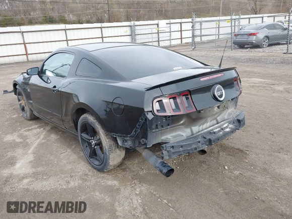 2014 Ford Mustang GT с VIN 1ZVBP8CF3E5283990, выставлен на аукционе IAAI как лот 41932636 с пробегом 94 315 миль миль и . История ставок и продаж доступна на DreamBid. Изображение 3.