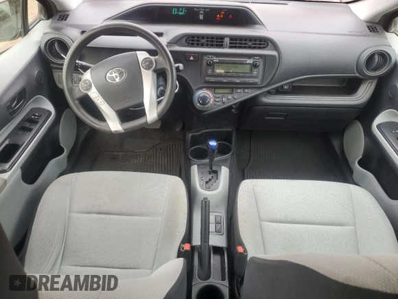 2012 Toyota Prius One z VIN JTDKDTB3XC1011799, wystawiony jako Copart lot #54241375 z przebiegiem 234 562 mil mil oraz Szkoda całkowita • Salvage title. Historia ofert i sprzedaży dostępna na DreamBid. Obrazek 8.