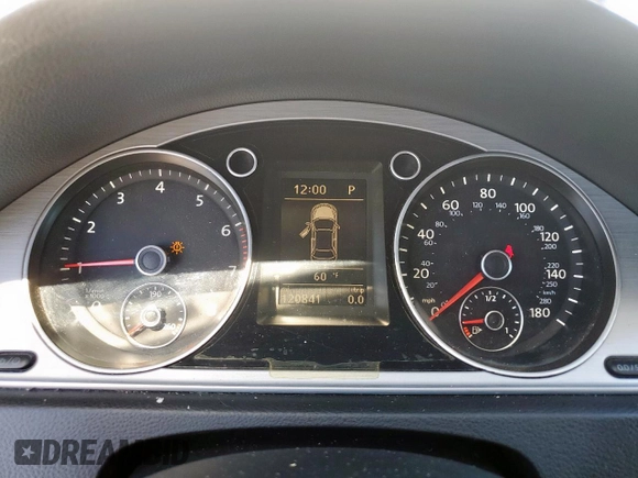 2014 Volkswagen CC Sport with VIN WVWBP7AN7EE506085, listed as a Copart auction lot 48038605 with 120,841 mi miles and Clean Title. Bid and sale history available at carsss.com. Image 9.