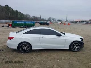 2016 Mercedes-Benz E-Class E 400 with VIN WDDKJ6HB0GF344004, listed as a IAAI auction lot 41198028 with 81,582 mi miles. Bid and sale history available at carsss.com. Image 14.