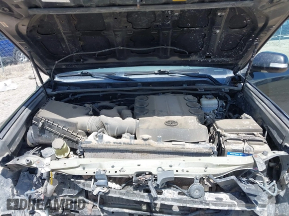 2010 Toyota 4Runner Trail с VIN JTEBU5JR0A5007621, выставлен на аукционе IAAI как лот 42223028 с пробегом 201 908 миль миль и . История ставок и продаж доступна на DreamBid. Изображение 10.