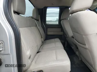 2010 Ford F-150 XL z VIN 1FTFX1EV6AFC40331, wystawiony jako Copart lot #62471035 z przebiegiem 147 619 mil mil oraz Czysty tytuł • Clean title. Historia ofert i sprzedaży dostępna na DreamBid. Obrazek 10.