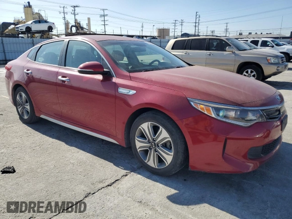 2017 Kia Optima EX z VIN KNAGU4LE8H5011678, wystawiony jako Copart lot #45403015 z przebiegiem 147 829 mil mil oraz Czysty tytuł • Clean title. Historia ofert i sprzedaży dostępna na DreamBid. Obrazek 4.