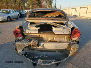 2005 Ford Thunderbird Deluxe with VIN 1FAHP60A85Y102946, listed as a Copart auction lot 44110085 with Not Provided miles and Salvage Title. Bid and sale history available at DreamBid. Image 6.