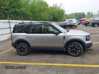 2021 Ford Bronco Sport Outer Banks z VIN 3FMCR9C62MRA37544, wystawiony jako IAAI lot #42259814 z przebiegiem 59 746 mil mil oraz . Historia ofert i sprzedaży dostępna na DreamBid. Obrazek 13.