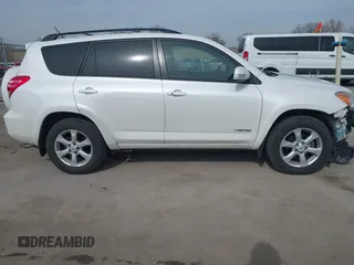 2011 Toyota RAV4 Ltd with VIN 2T3DK4DV2BW041561, listed as a IAAI auction lot 41711371 with 167,855 mi miles. Bid and sale history available at carsss.com. Image 13.